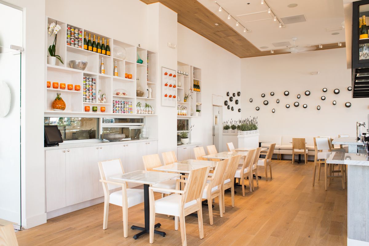 Crudo Brings to Mediterranean-Inspired Upscale Fast-Casual to Carmel Valley