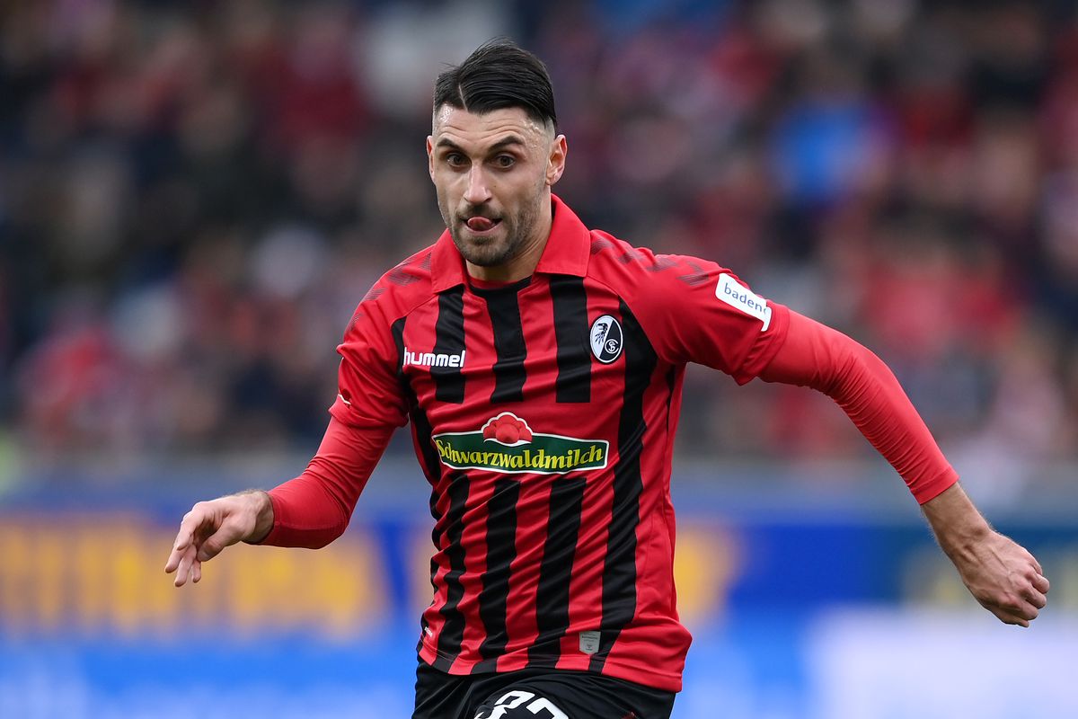Vincenzo Grifo of Freiburg controls the ball during the Bundesliga match between Sport-Club Freiburg and 1. FC Union Berlin at Schwarzwald-Stadion on March 07, 2020 in Freiburg im Breisgau, Germany.