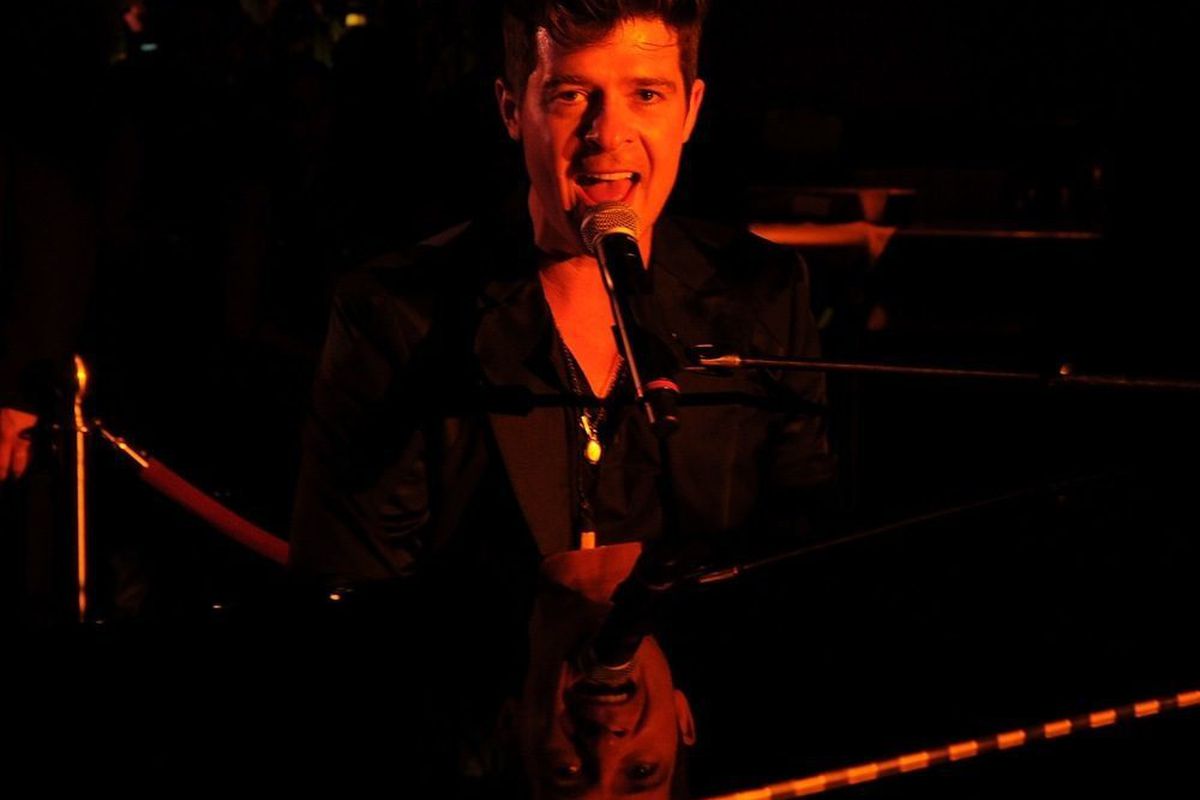 Robin Thicke performs.