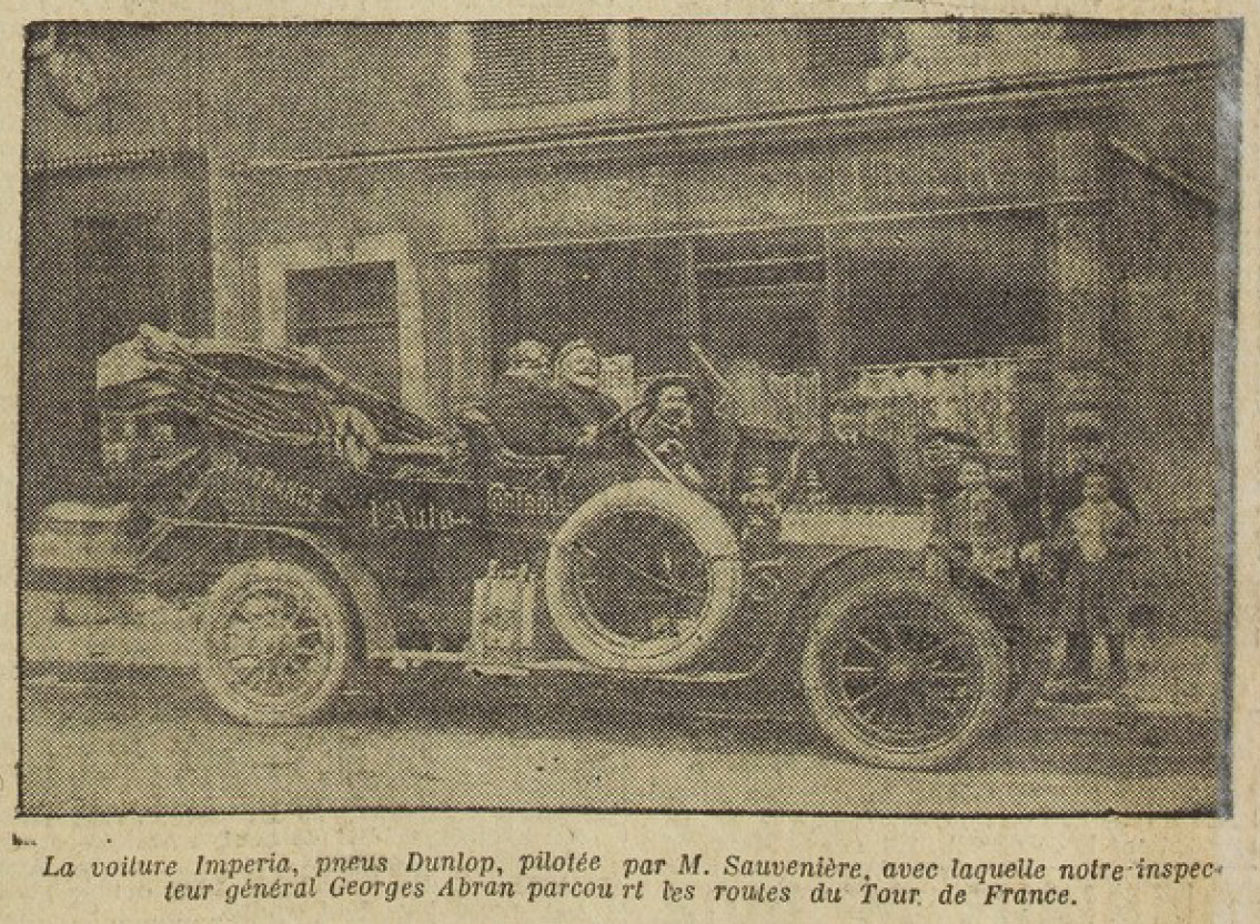 Georges Abran and his driver Oscar Sauvenière&nbsp;in their Dunlop-shod Impéria
