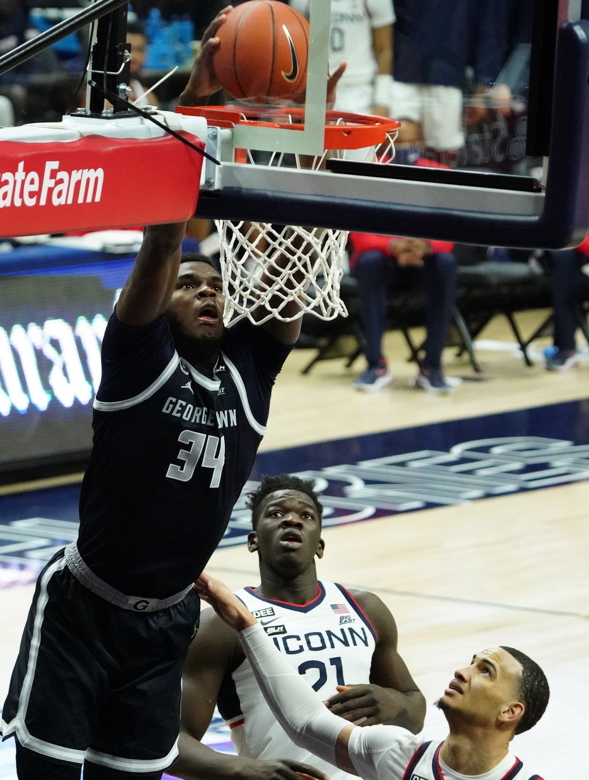 NCAA Basketball: Georgetown at Connecticut