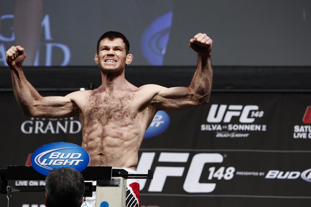 Photo of Forrest Griffin by Esther Lin via MMAFighting.com. 