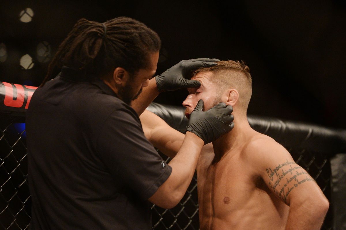 MMA: UFC Fight Night-Mexico City-Rodriguez vs Stephens