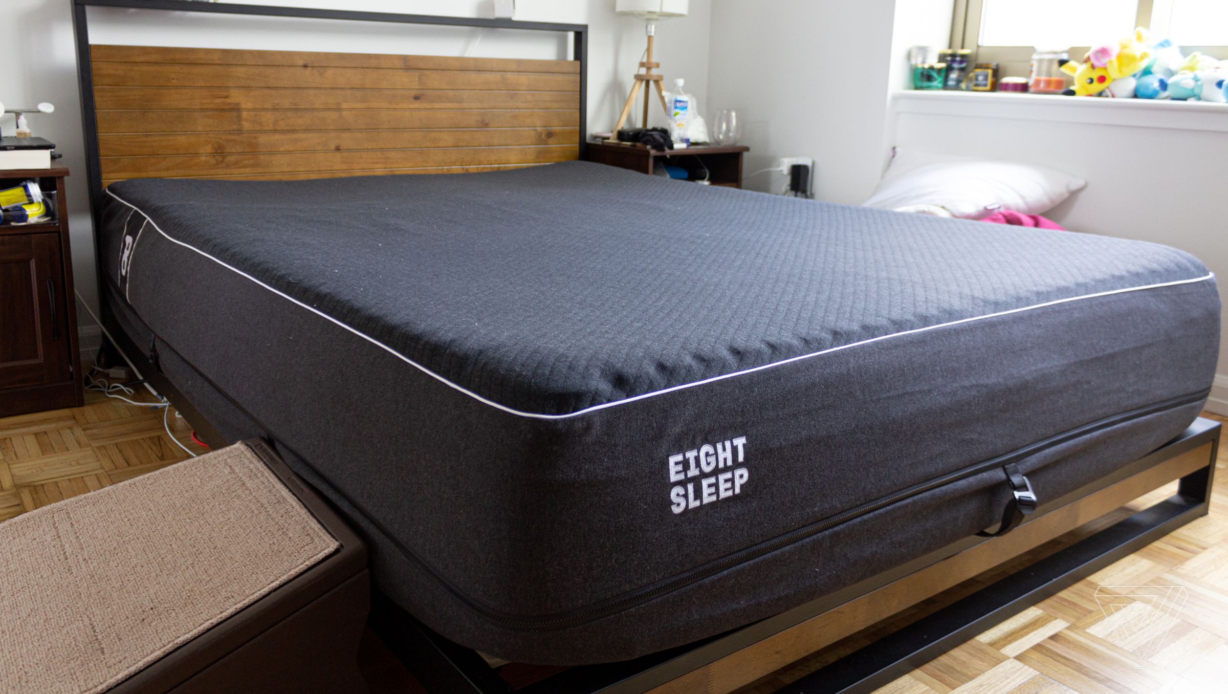 Eight Sleep Pod 2 Pro Cover review: a pricey way to end night sweats - The  Verge