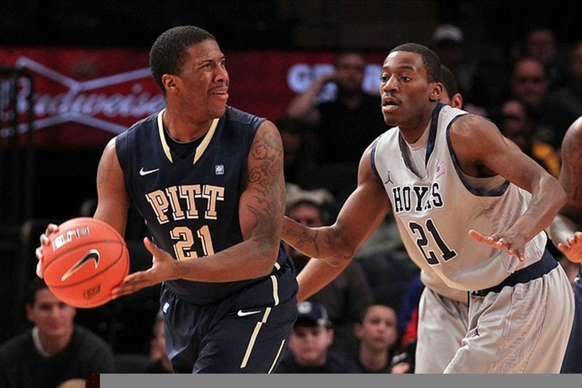 Lamar Patterson will be back for Pitt in 2012 (Anthony Gruppuso-US PRESSWIRE)