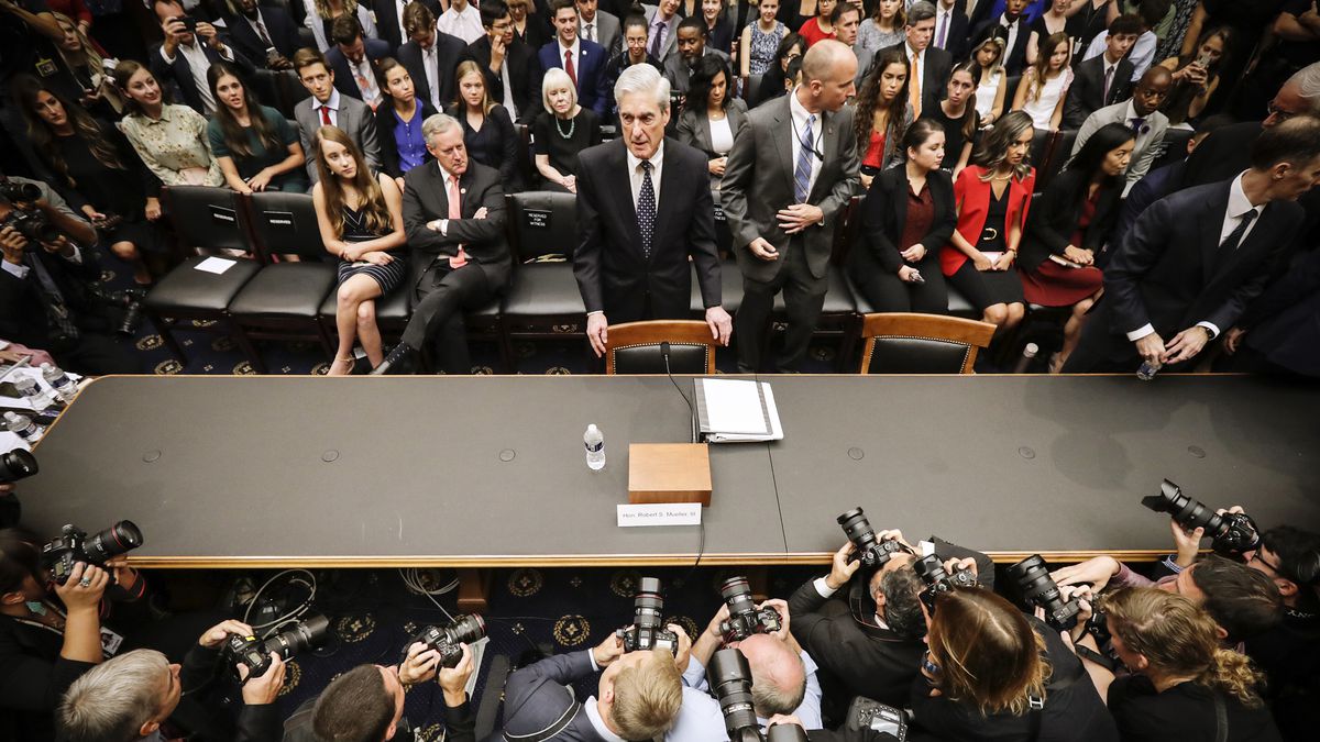 Former special counsel Robert Mueller arrives before testifying to the House Judiciary Committee on July 24, 2019.