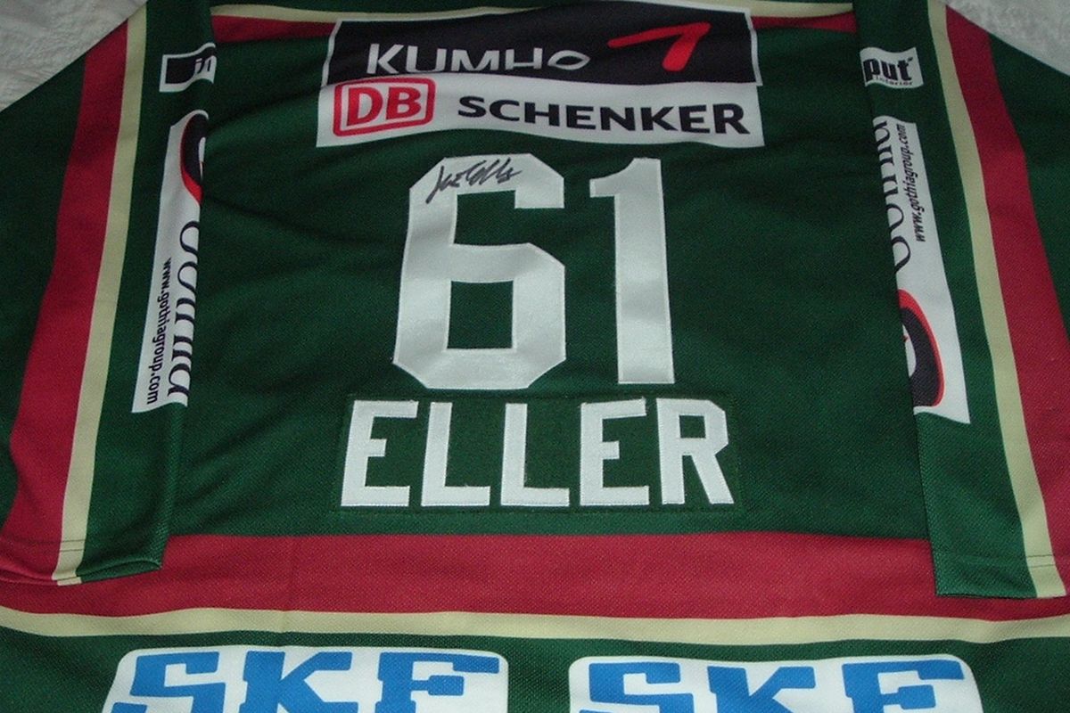Frolunda Indians jersey from the Swedish Elite League signed by Lars Eller