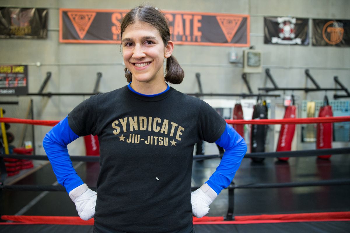 Roxanne Modafferi (EL, MMA Fighting)