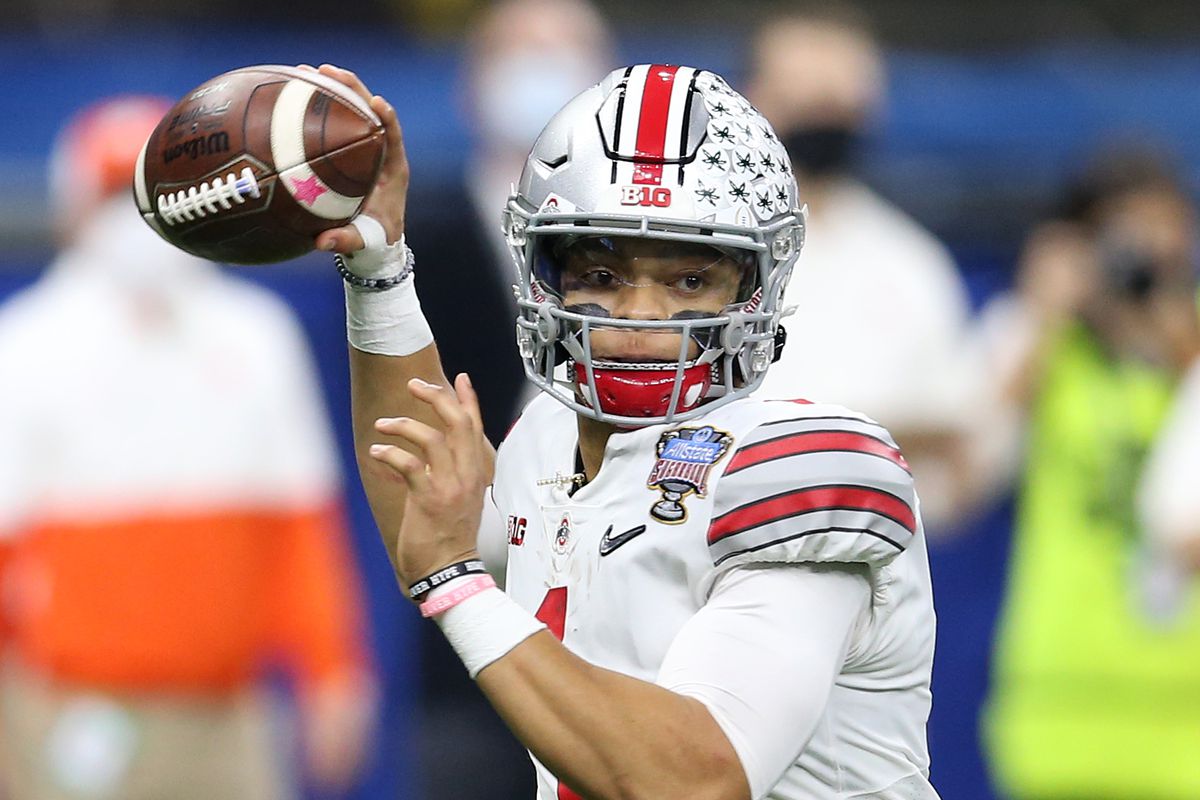 Ohio State Buckeyes quarterback Justin Fields attempts a pass against the Clemson Tigers during the first half at Mercedes-Benz Superdome.&nbsp;