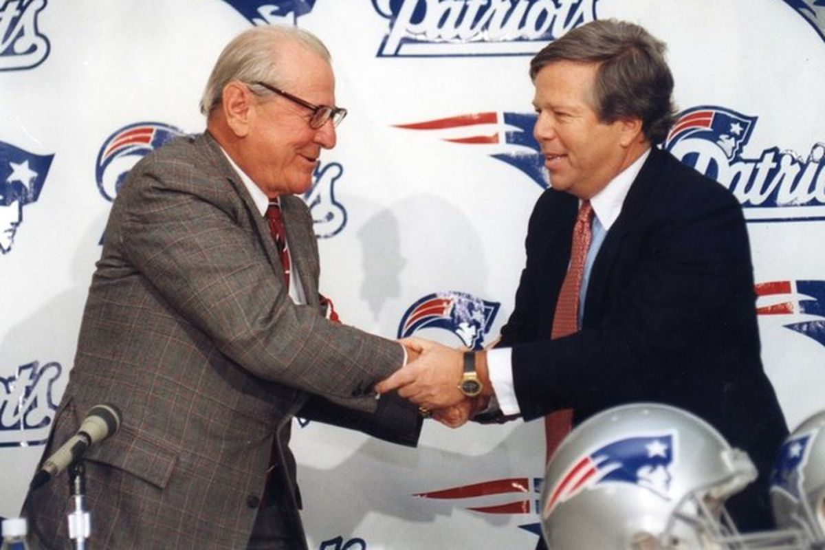 Kraft purchases the New England Patriots