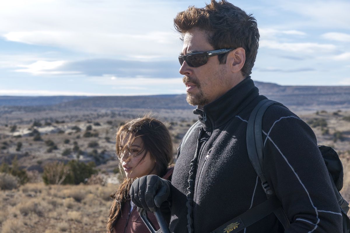 Benicio Del Toro and Isabela Moner return for Sicario: Day of the Soldado.