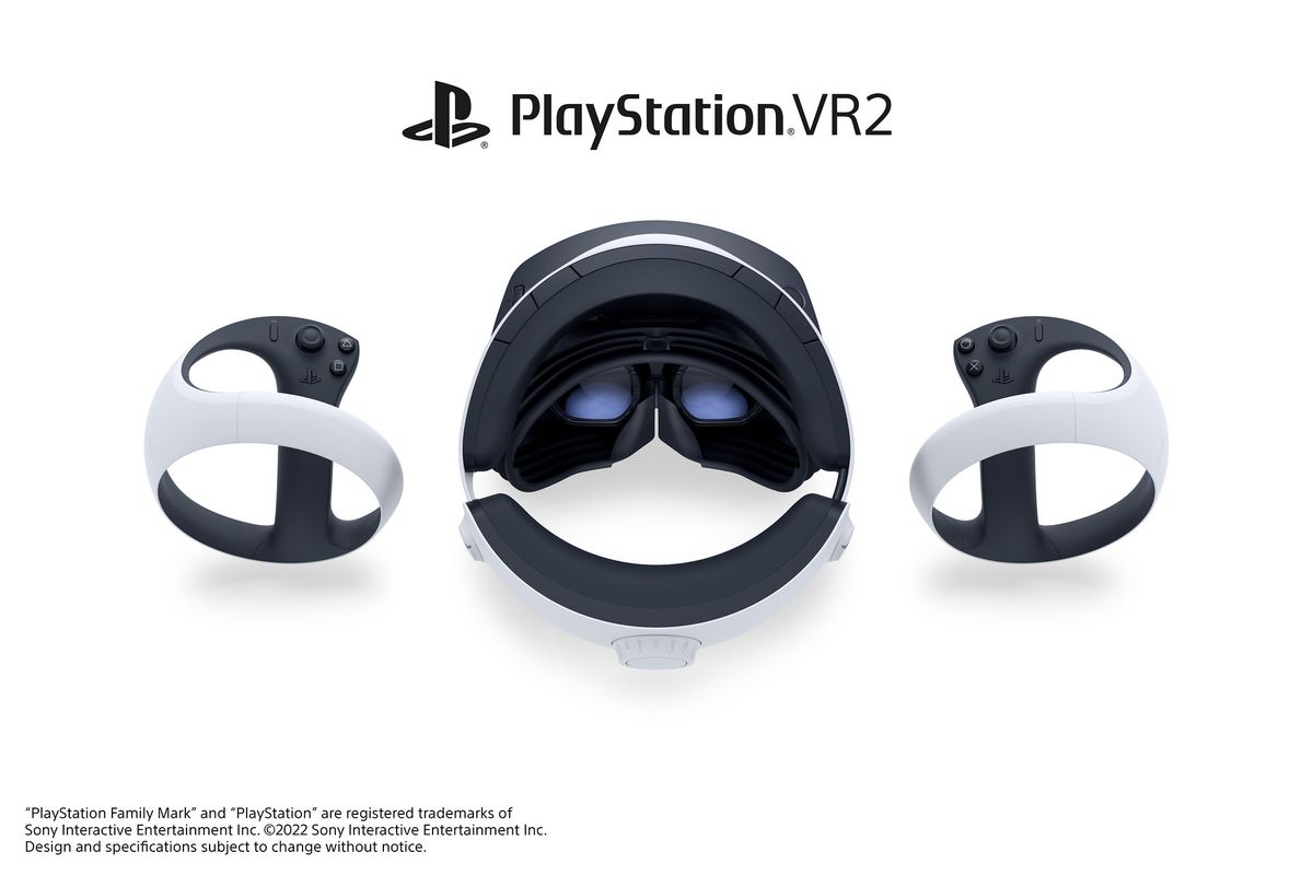 The PSVR2 headset and Sense controllers viewed from above