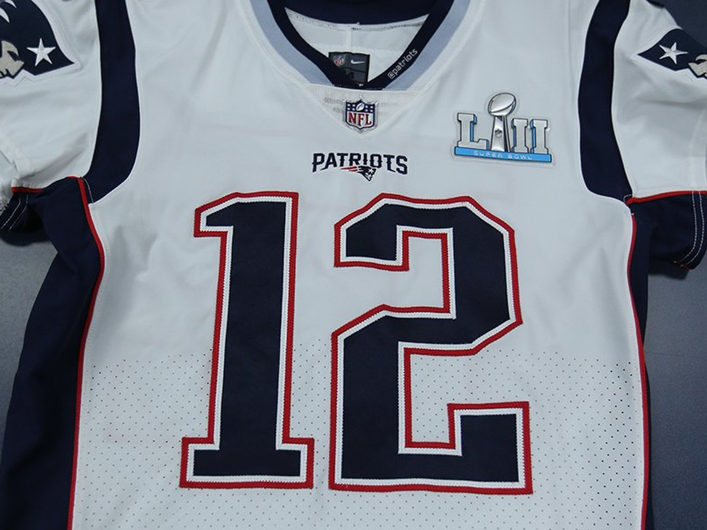 white jerseys in the super bowl