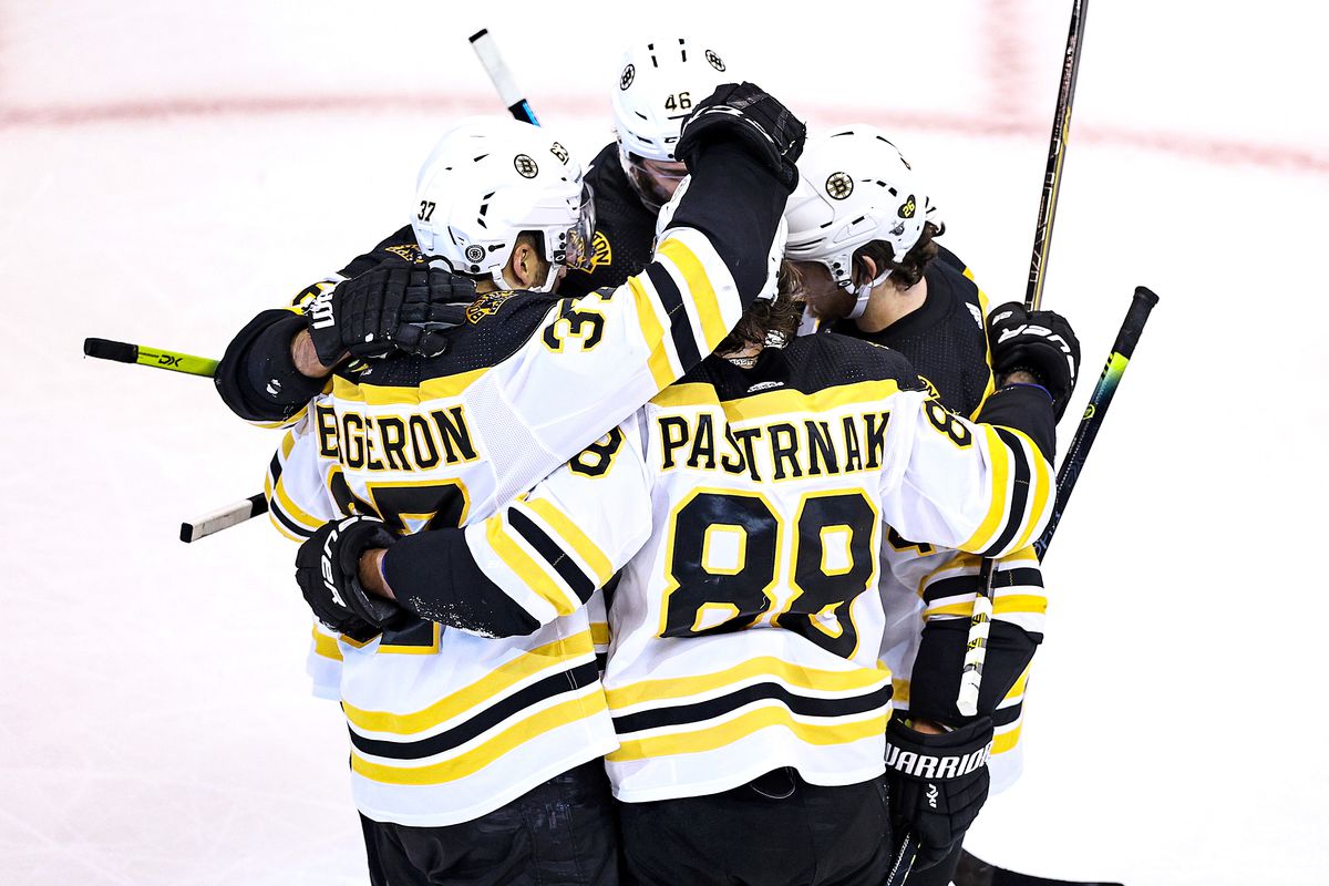Boston Bruins v Tampa Bay Lightning - Game Five