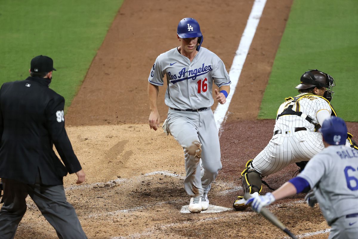 Los Angeles Dodgers v San Diego Padres