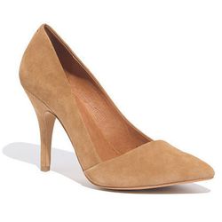 <b>Leslie Price, <a href="http://racked.com/">Racked National</a> editor:</b> I believe I have found the perfect pump: <a href="https://www.madewell.com/madewell_category/SHOESANDSANDALS/pumpsandheels/PRDOVR~09354/09354.jsp?color_name=sandstone">Madewell'