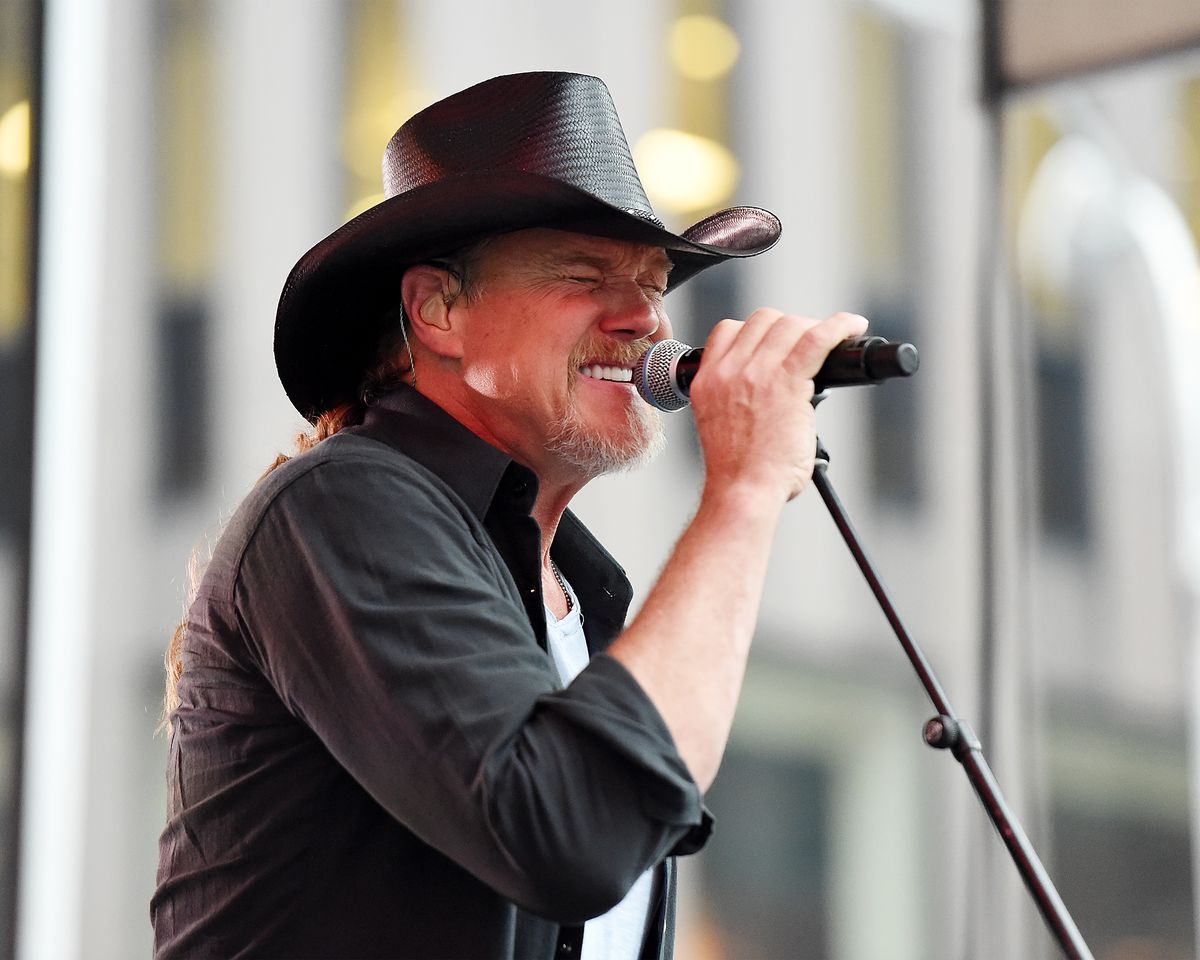 Trace Adkins Performs On Fox &amp; Friends’ All-American Summer Concert Series