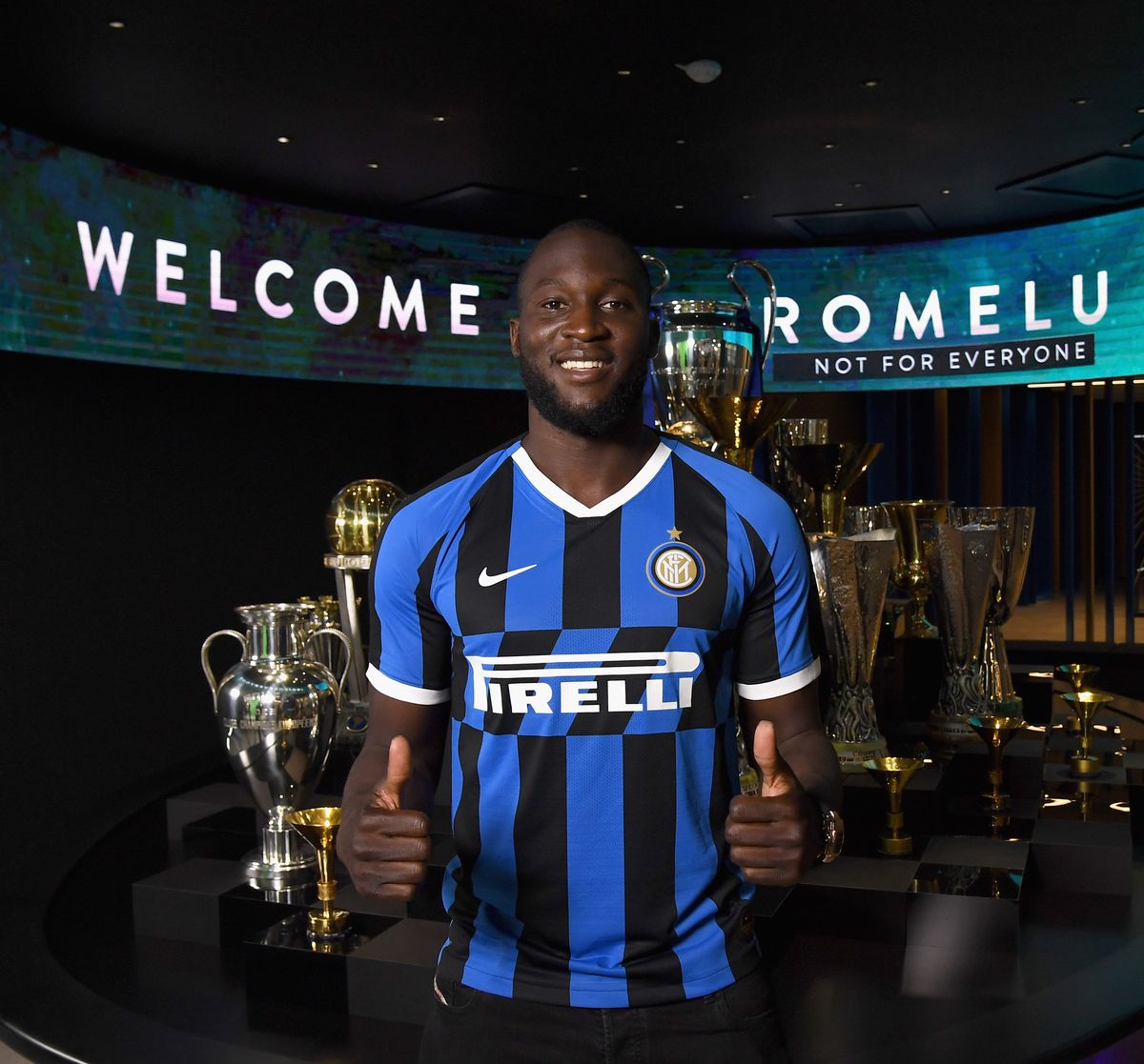FC Internazionale Unveils New Signing Romelu Lukaku