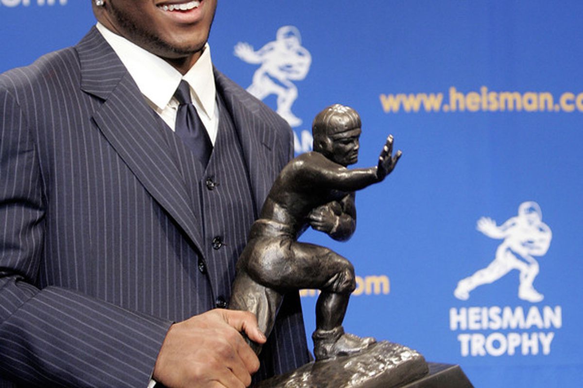 Reggie Bush rumors: The St. Louis Rams could have another Heisman Trophy winner on the roster...well, sort of. 