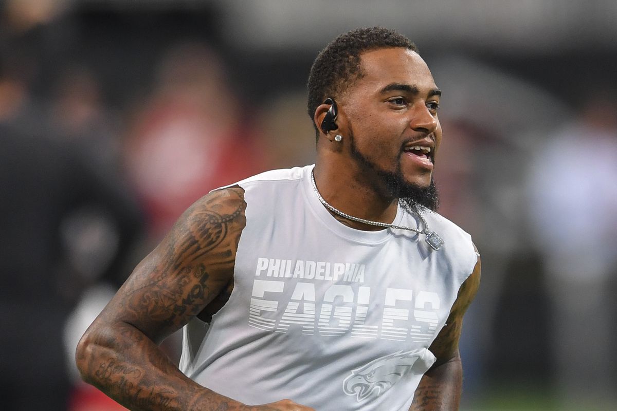 Philadelphia Eagles wide receiver DeSean Jackson warms up on the field prior the game against the Atlanta Falcons at Mercedes-Benz Stadium.