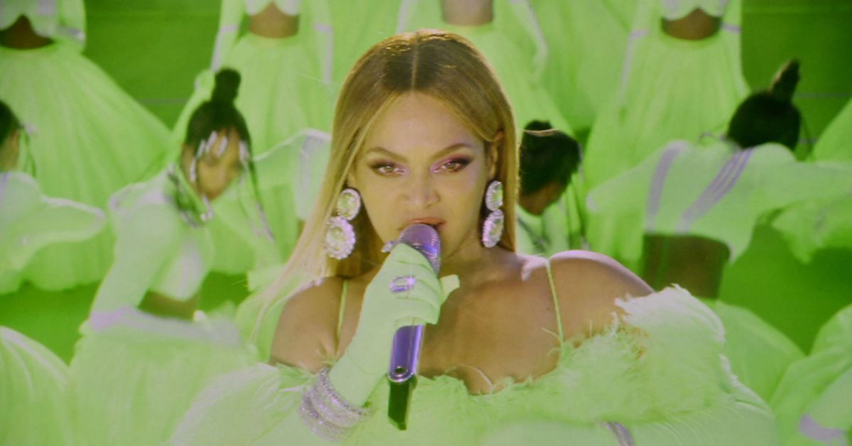 Beyoncé modifica due canzoni in revival dopo il contraccolpo sociale