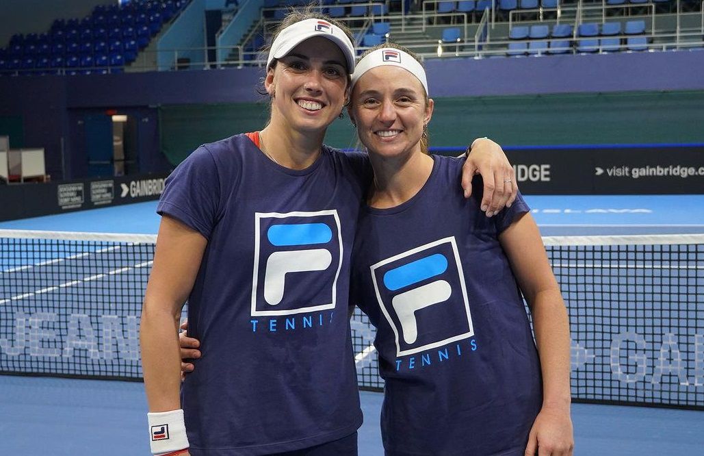 Nadia Podoroska a Guillermina Naia sú teraz partnerkami WTA vo štvorhre