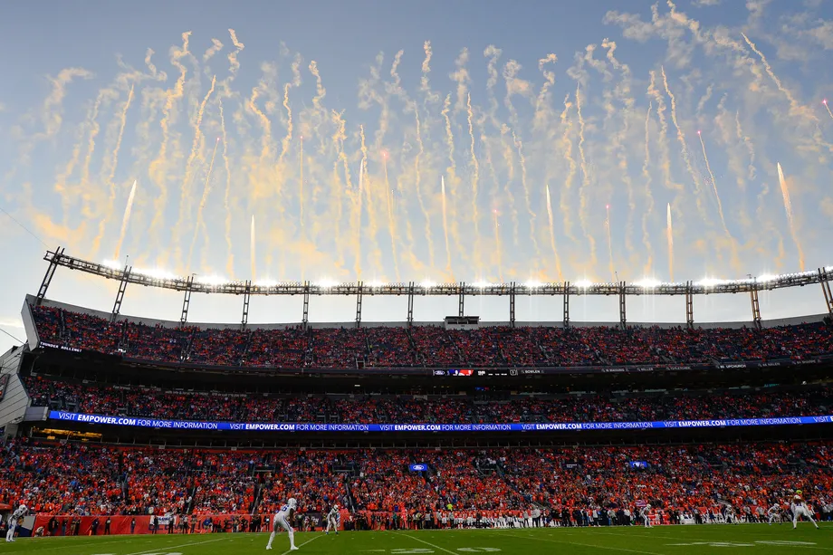 Chiefs vs. Broncos odds: Opening odds, point spread, total, predictions for Week 14 matchup