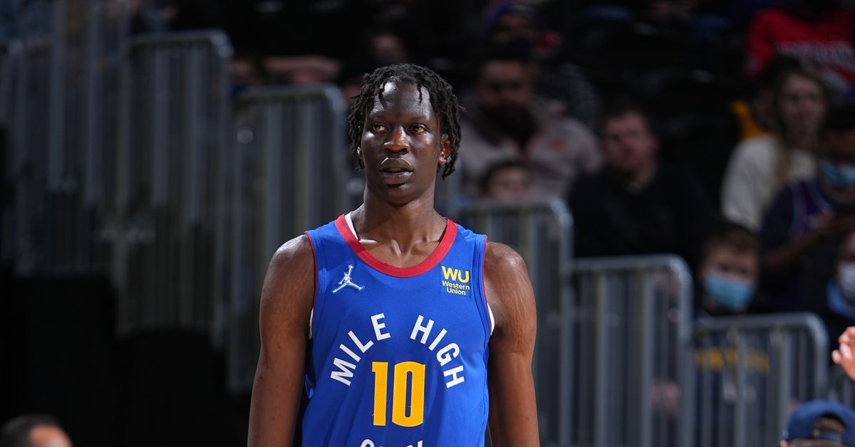 Nuggets trade Bol Bol to Pistons for McGruder, draft pick