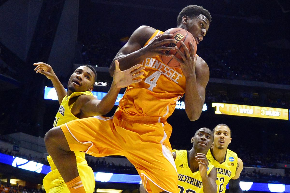 Armani Moore was a bigger part of Tennessee's 2014 Sweet 16 run than many remember.