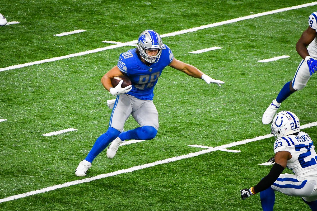 Detroit Lions tight end T.J. Hockenson turns upfield with a catch during the Detroit Lions versus Indianapolis Colts game on Sunday November 1, 2020 at Ford Field in Detroit, MI.