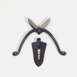 Give your dad (who spends his Sundays working on the flower beds) these <b>Saikai Toki Trading Inc.</b> Garden Scissors in black, <a href="http://shop.creaturesofcomfort.us/Saikai-Toki-Trading-Inc-Garden-Scissors-Black.aspx">$175</a> at <b>Creatures of Co