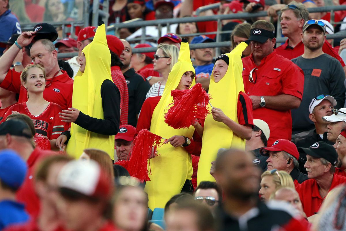 UGA fans are going bananas.