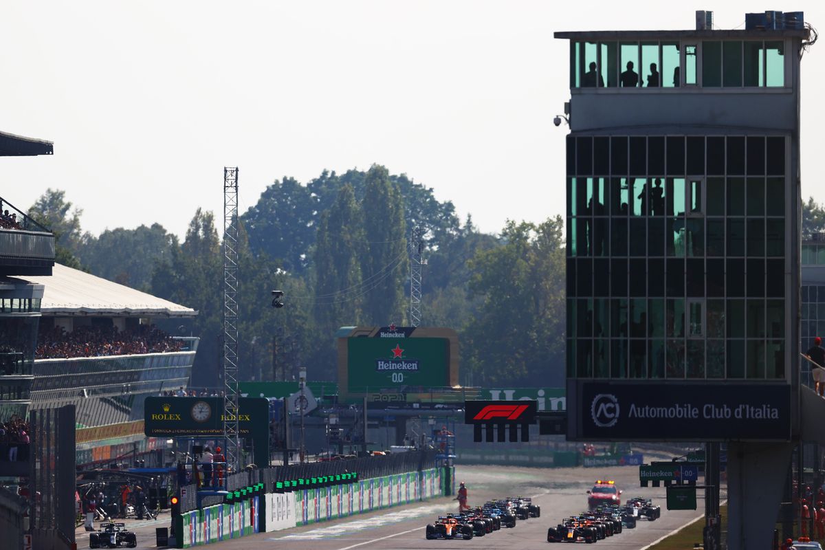 A general view as the cars prepare for the start during the F1 Grand Prix of Italy at Autodromo di Monza on September 12, 2021 in Monza, Italy.