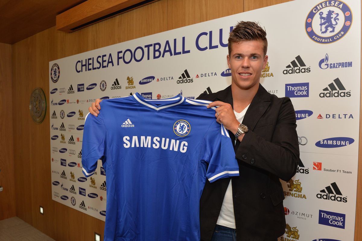 Soccer - New Chelsea Signing Marco Van Ginkel - Cobham Training Ground