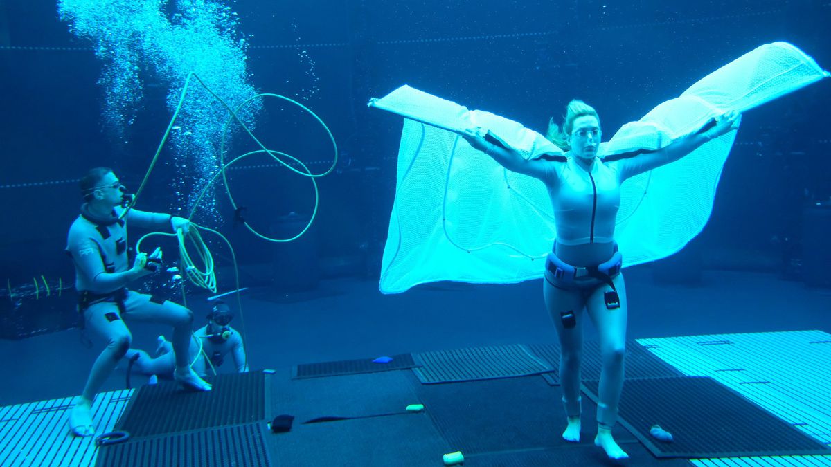 Kate Winslet wearing an underwater cape while filming Avatar 2