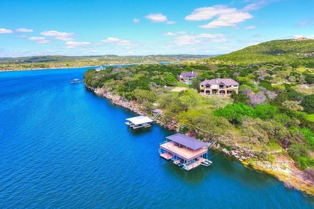 Large lakeside estate with dock
