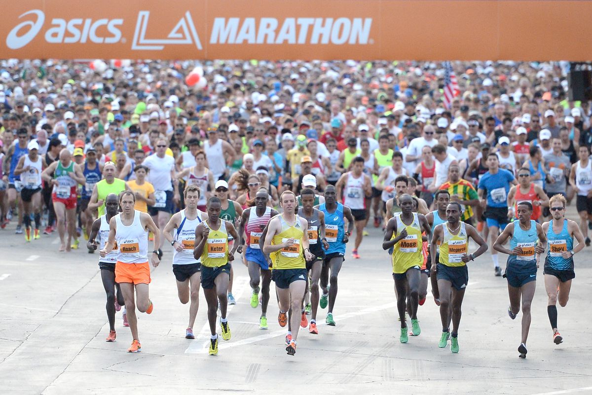 Start of the Los Angeles Marathon at Dodger Stadium on March 9, 2014 in Los Angeles, California.