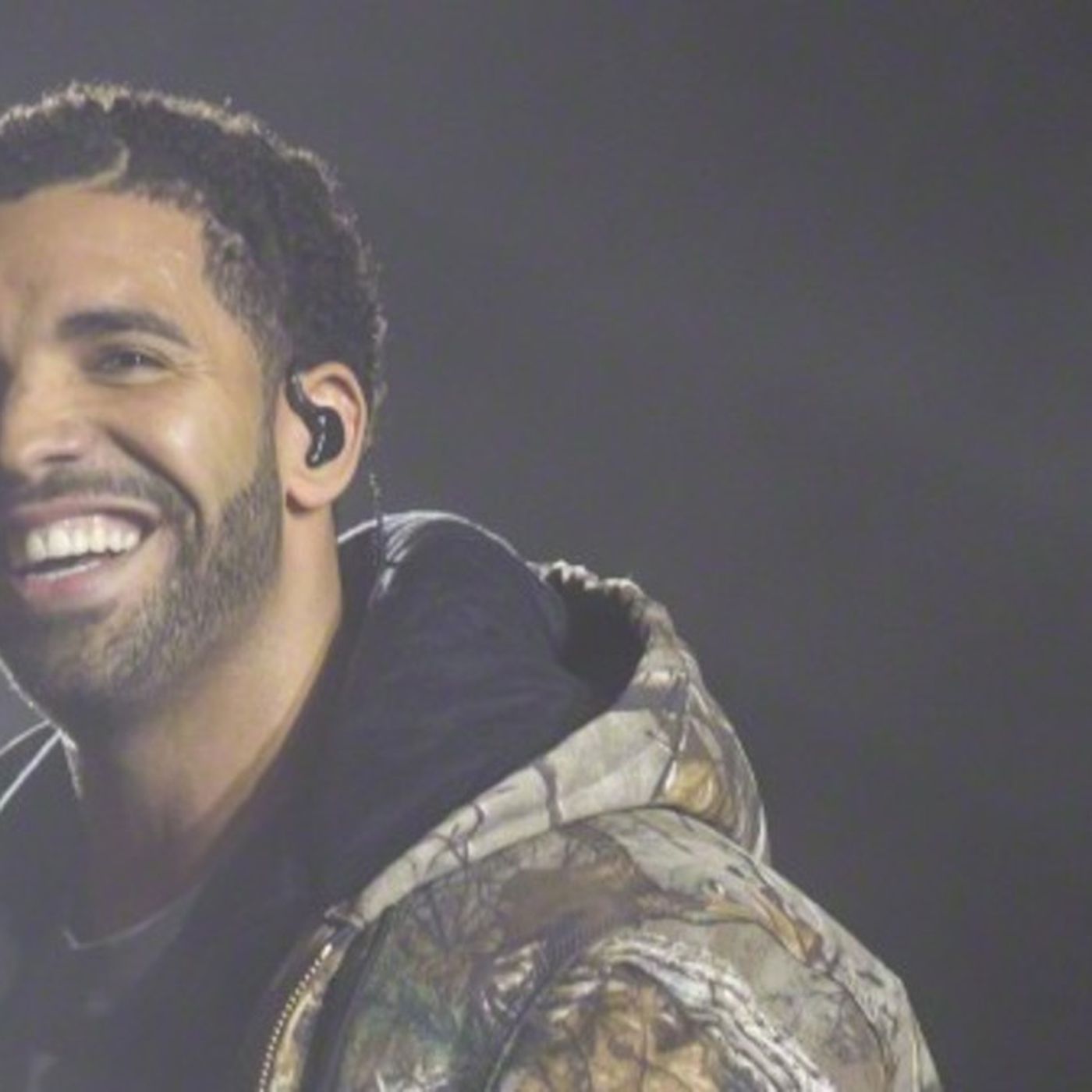 Drake - hírek, cikkek a Velveten