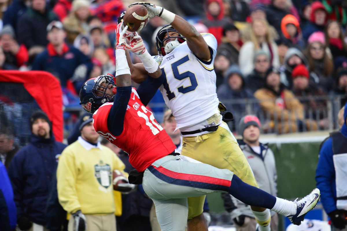 DeAndre Smelter in the Music City Bowl