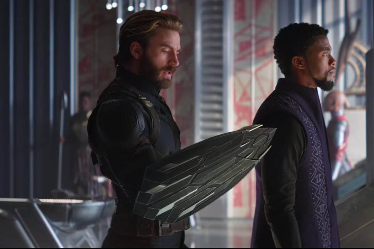 Captain America and Black Panther in the Super Bowl trailer for Avengers: Infinity War.