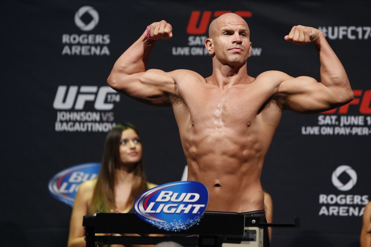 Gallery Photo: UFC 174 Weigh-In Photos