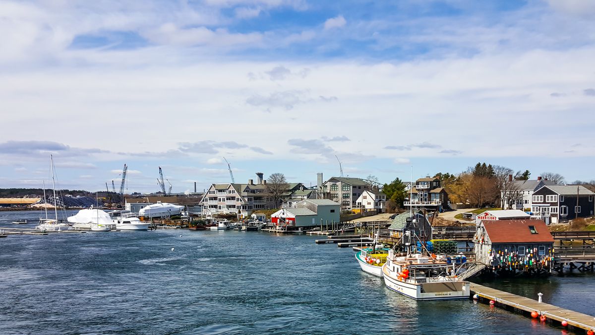 View from Memorial Bridge, leaving Portsmouth and heading towards Badger’s Island and Kittery