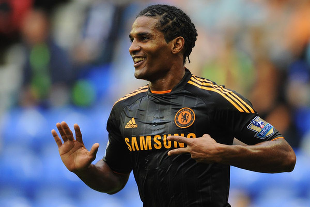Florent Malouda scored Chelsea's opening goal against Wigan, but his frequent drifting out of position in the first half helped give the Latics long periods of dominance.