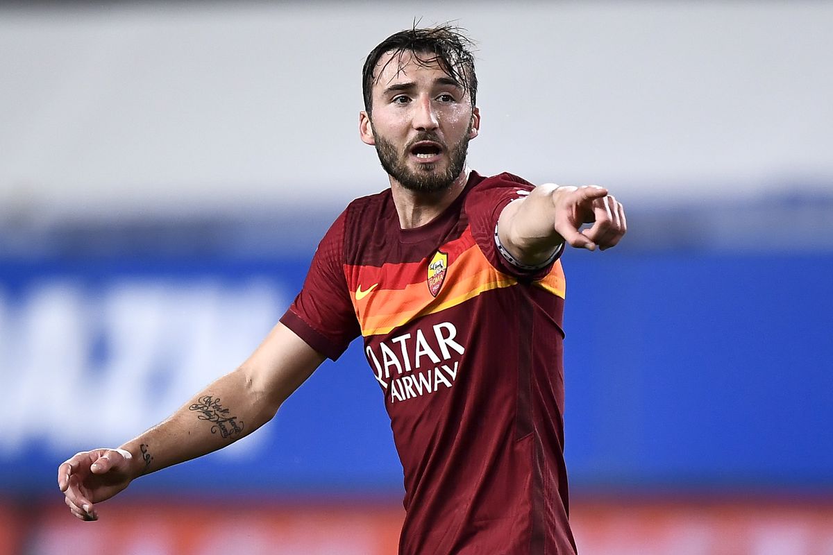 Bryan Cristante of AS Roma gestures during the Serie A...