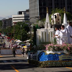 South Jordan River Ridge Stake’s float won the Ensign Award in the Days of ’47 Parade in Salt Lake City on Saturday, July 24, 2010.