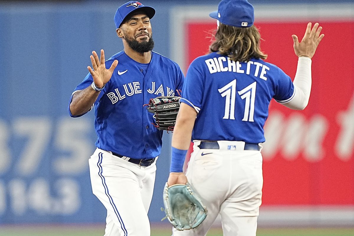 Blue Jays players unhappy with move to pull José Berríos vs. Twins