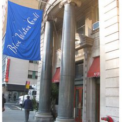 This blue flag adds some visual pop to the front of Steve Hanson's seafood restaurant.  Doesn't quite match the grandeur of the Union Square Cafe sign down the block, but it's still a nice touch. (<a href="http://www.nileguide.com/destination/blog/new-yor