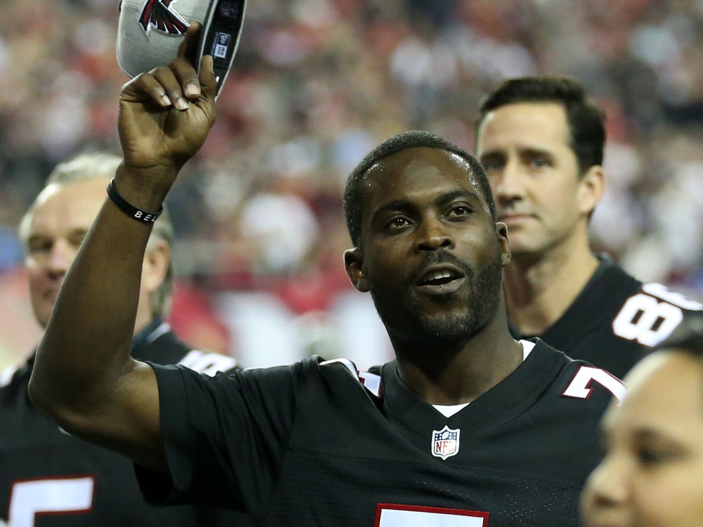 Michael Vick has officially unretired! He will play for the FCF League