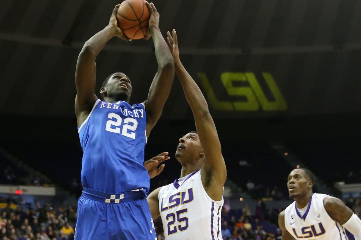 Alex Poythress was one of the few bright spots in the first half.