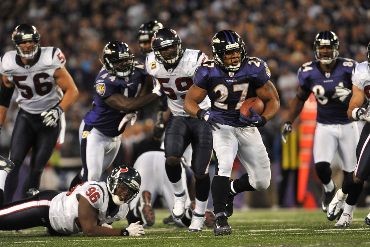 BALTIMORE - OCTOBER 16:  Ray Rice #27 of the Baltimore Ravens runs the ball against the Houston Texans at M&T Bank Stadium on October 16. 2011 in Baltimore, Maryland. The Ravens defeated the Texans 29-14. (Photo by Larry French/Getty Images)